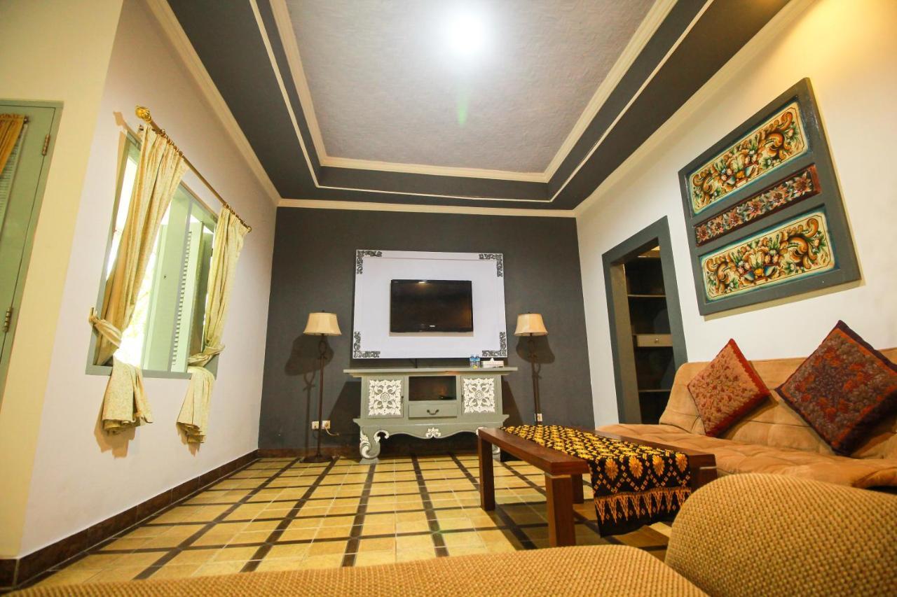 Sendok Hotel Mangsit Extérieur photo