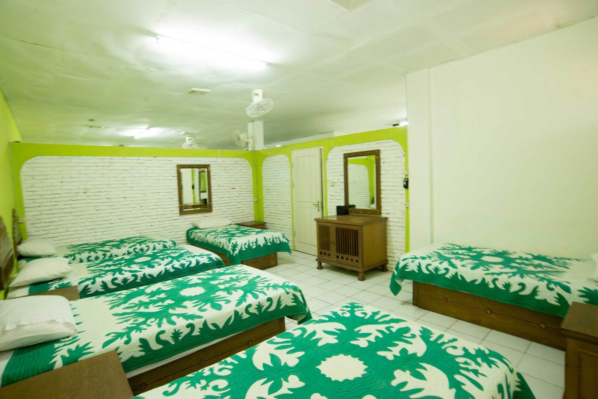 Sendok Hotel Mangsit Extérieur photo