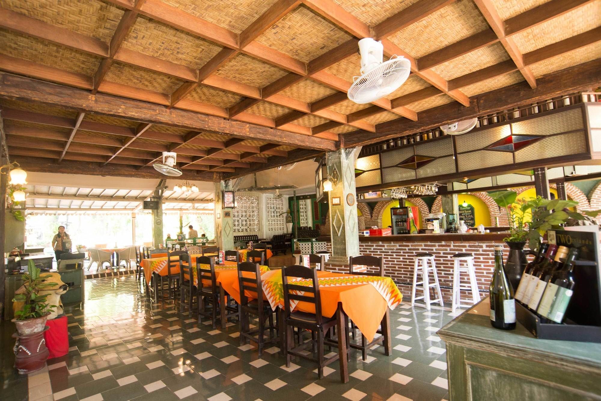 Sendok Hotel Mangsit Extérieur photo